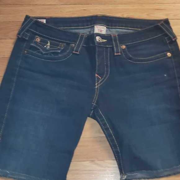 TRUE RELIGION SHORTS JULIE SIZE 32 LOW RISE SUPER CUTE CUTOFF STYLED - Picture 7 of 15